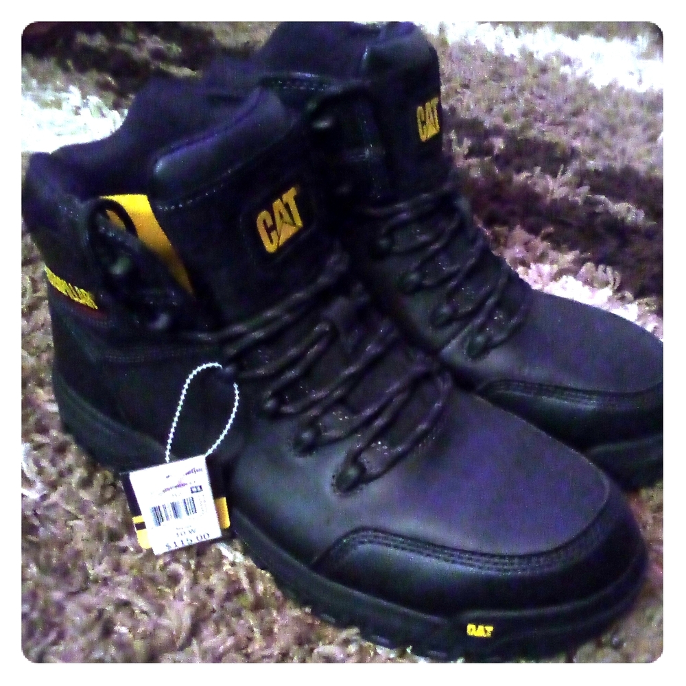 Cat boots nwt